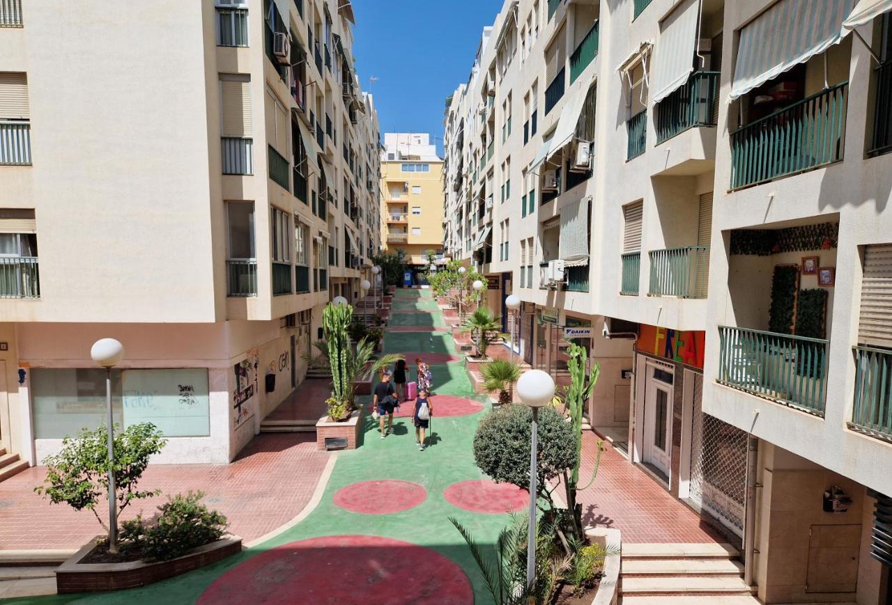 Old Town 1 St Floor, Near The Beach Benidorm Ngoại thất bức ảnh